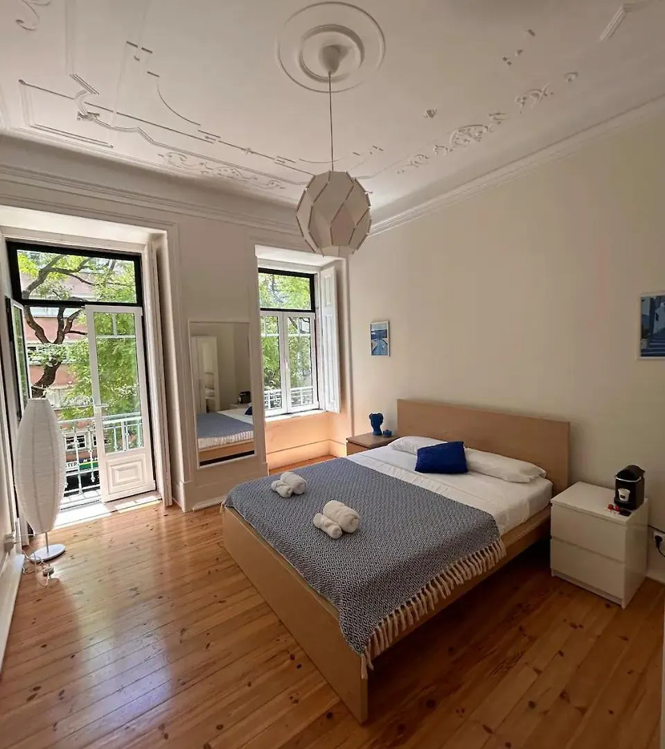 Charming Room In The Heart Of ליסבון